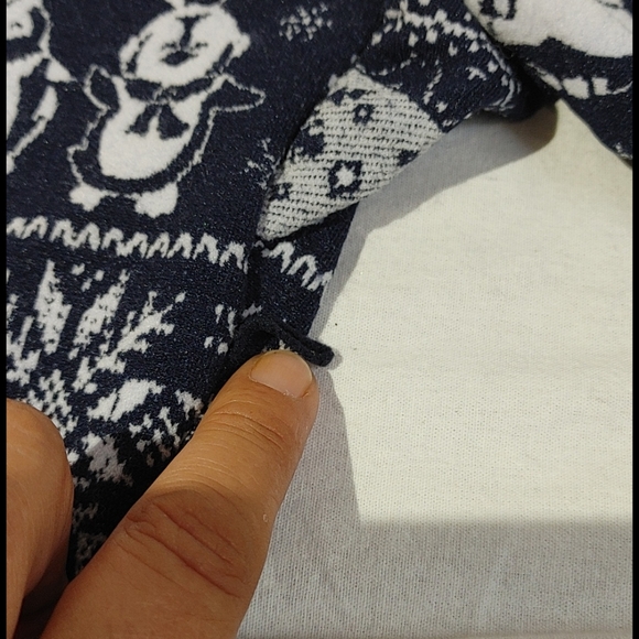 Pink Rose Penguin Fleece Leggings - Picture 7 of 10